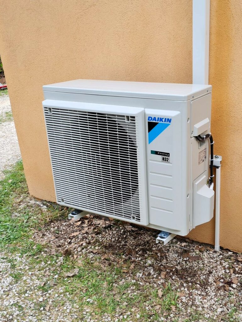 whatsapp image 2026 03 04 at 17.52.03